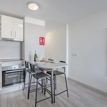 Complejo Borinquen Vista Al Mar * Playa de las Américas